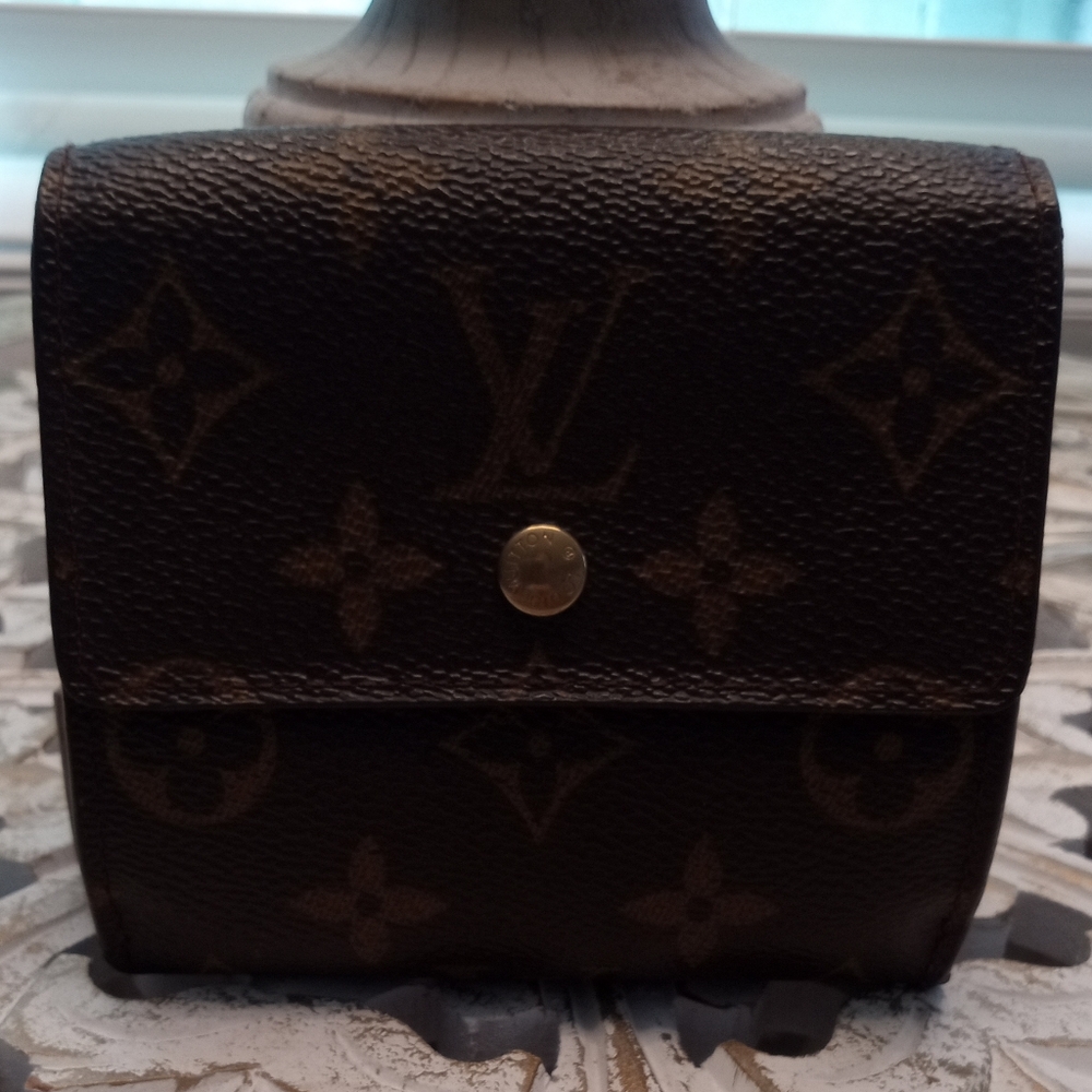 Sale ~ Louis Vuitton Vintage Wallet - 100% Authentic